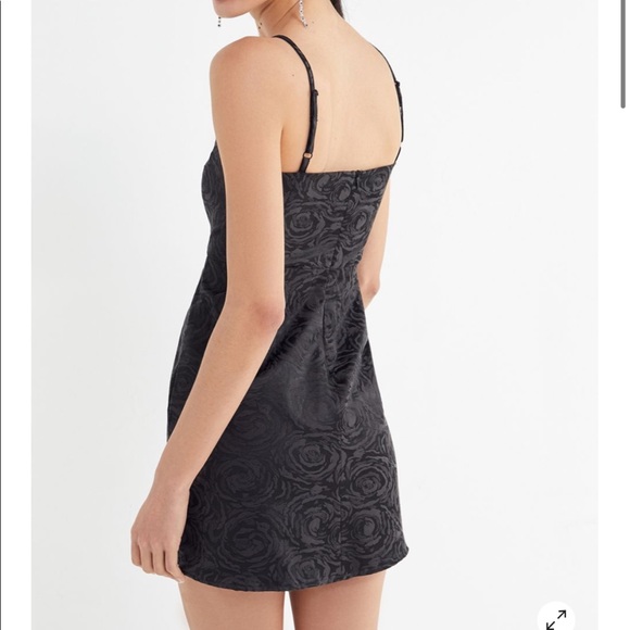 UO black rose dress - Picture 3 of 4